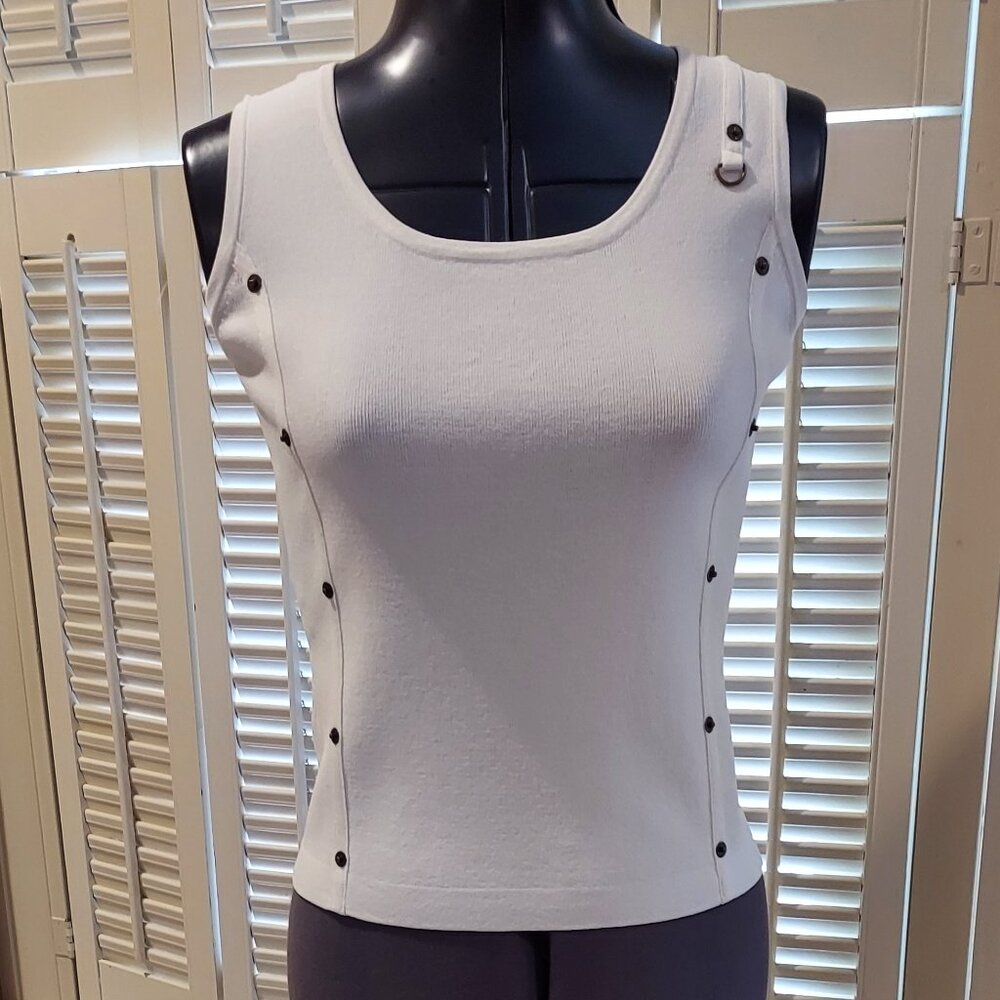 Metal Adorned White Stretch Top by Joseph A. Size S
